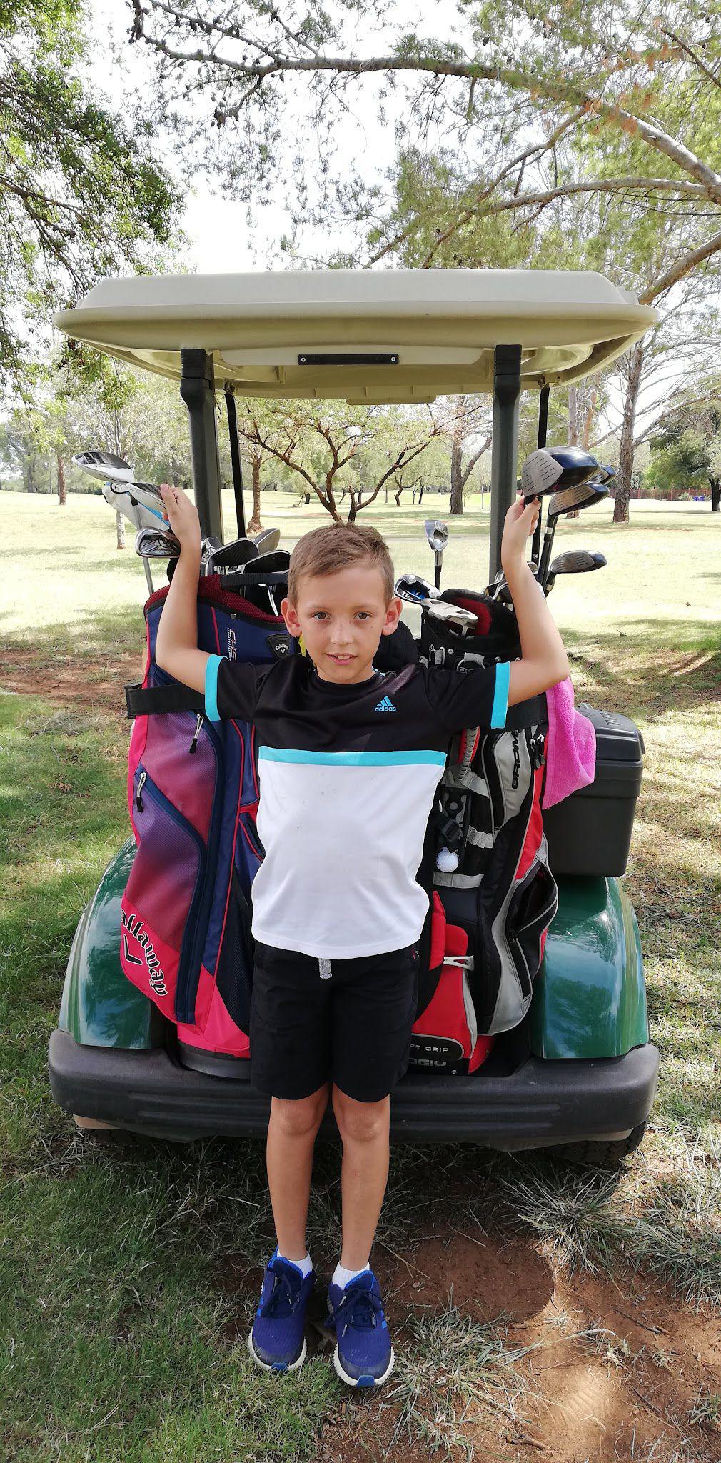 Ball Game, Sport, Golfing, Person, Face, One Face, Portrait, Frontal Face, Male, Eyes Open, Child, Orkney Golf Club, 1 Scott Ave, Orkney, 2619