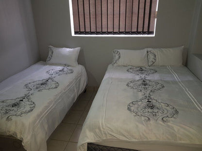 Brownstone Backpackers City And Suburban Johannesburg Gauteng South Africa Unsaturated, Bedroom