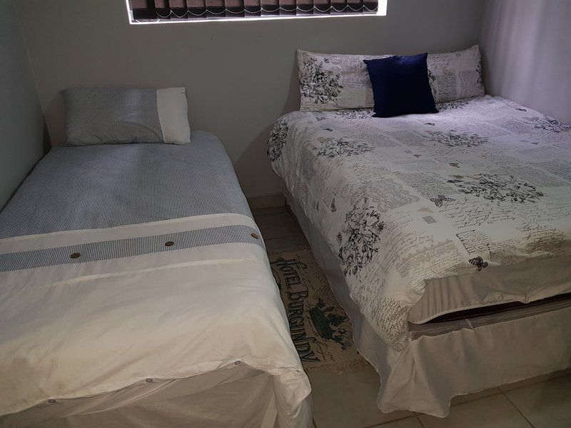 Brownstone Backpackers City And Suburban Johannesburg Gauteng South Africa Unsaturated, Bedroom