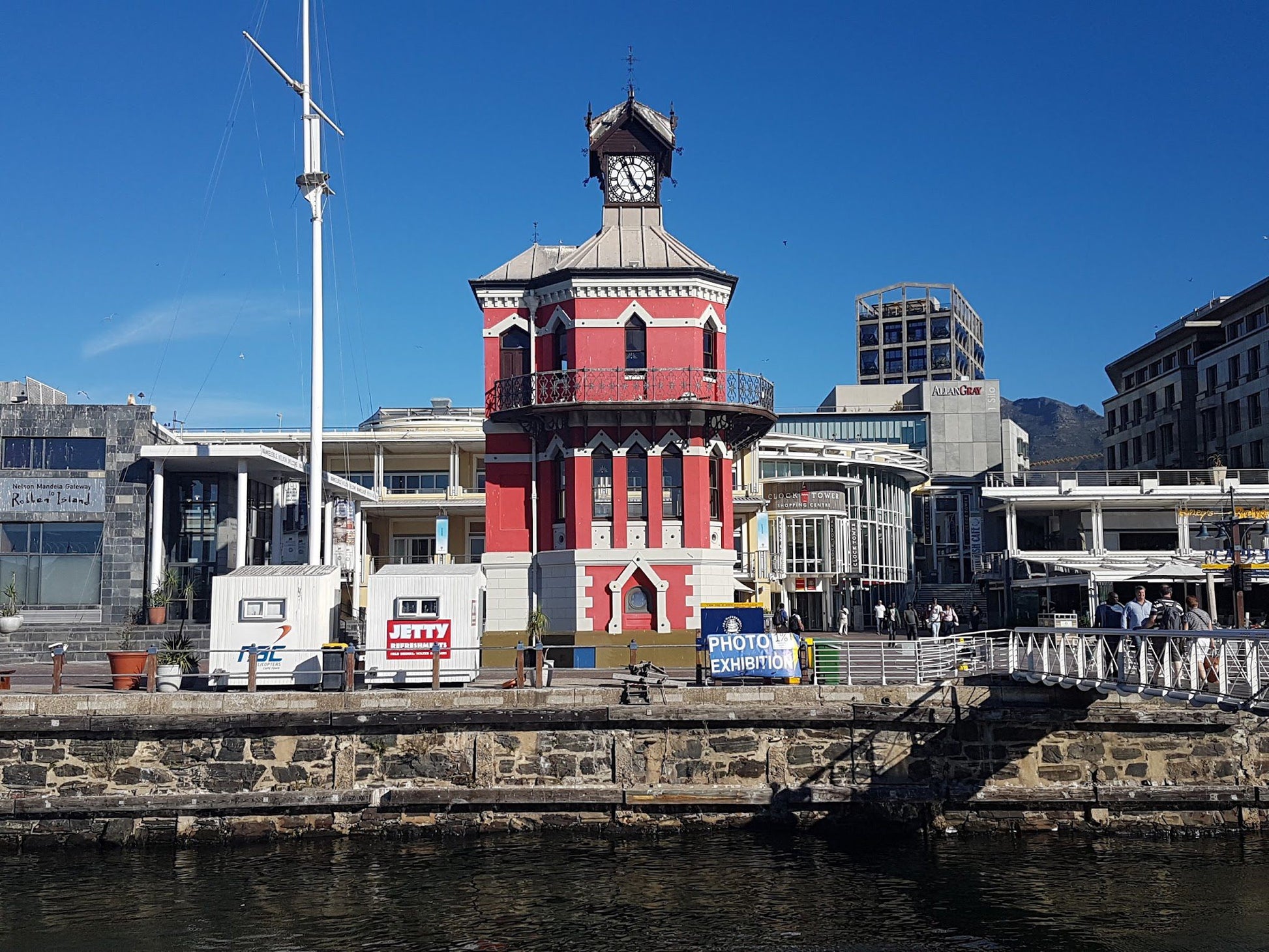  Cape Town Diamond Museum