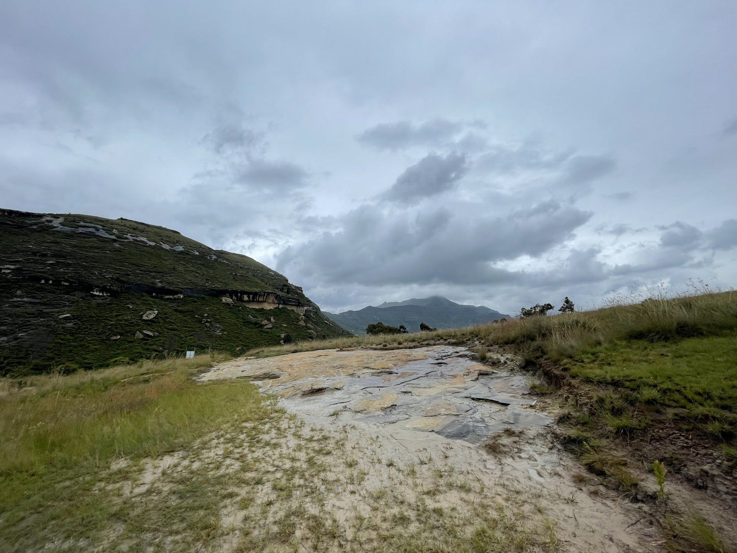  Clarens kloof dam