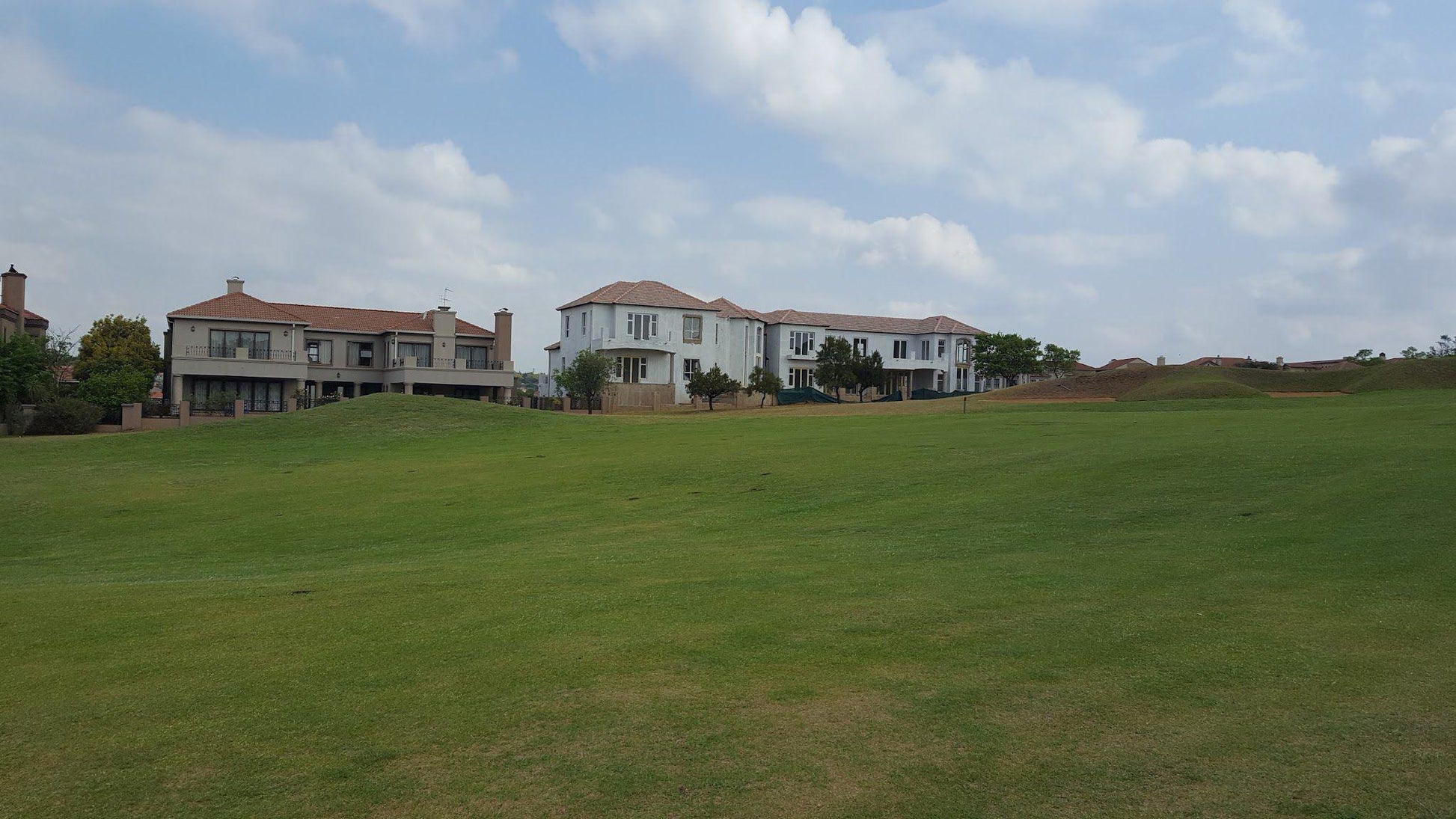 Complementary Colors, Ball Game, Sport, Golfing, House, Building, Architecture, Zwartkop Golf Estate, 1 Jones Creek, Zwartkop, Centurion, 0014