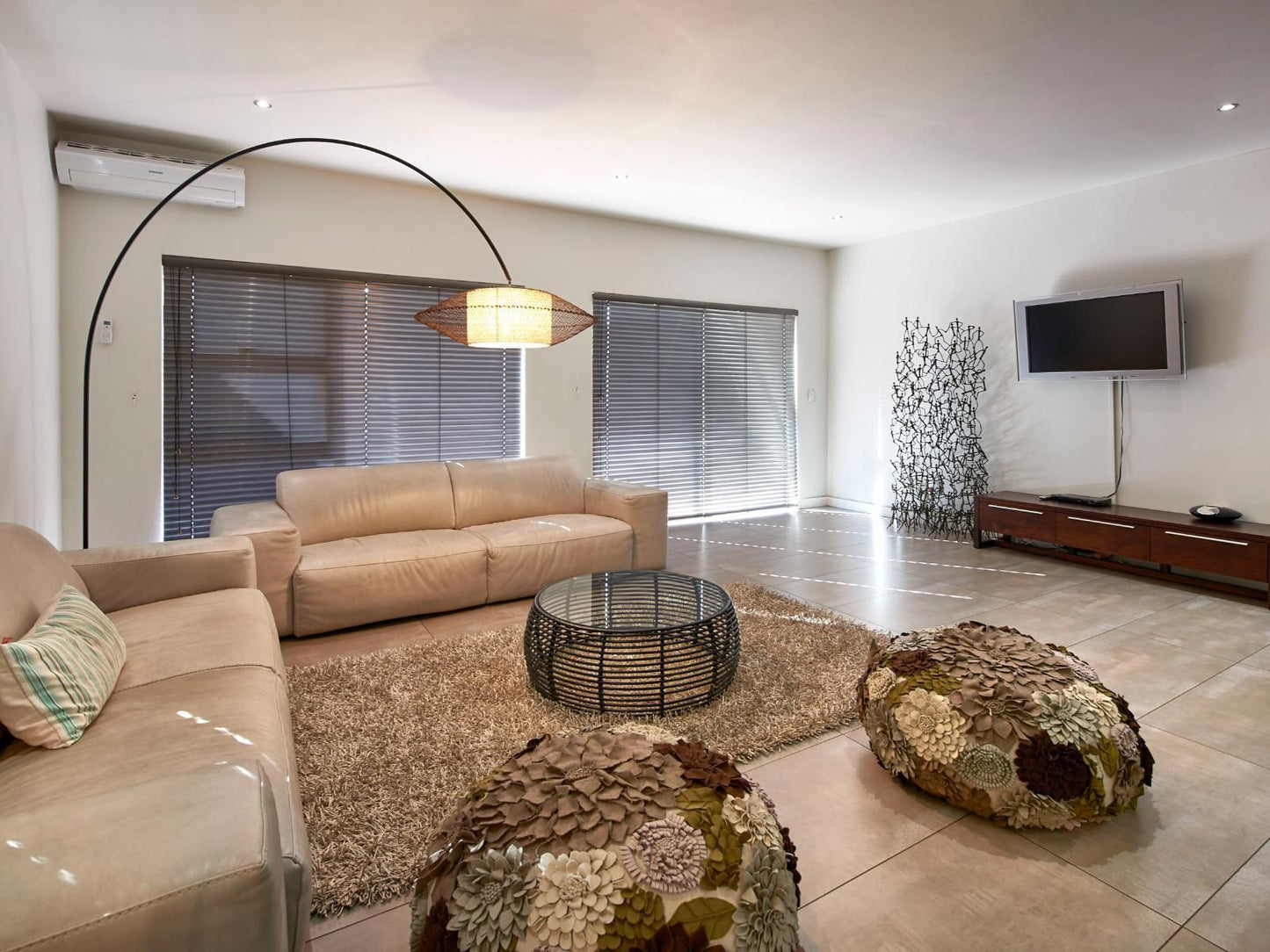 Dynasty Forest Sandown Serviced Apartments Strathavon Johannesburg Gauteng South Africa Living Room