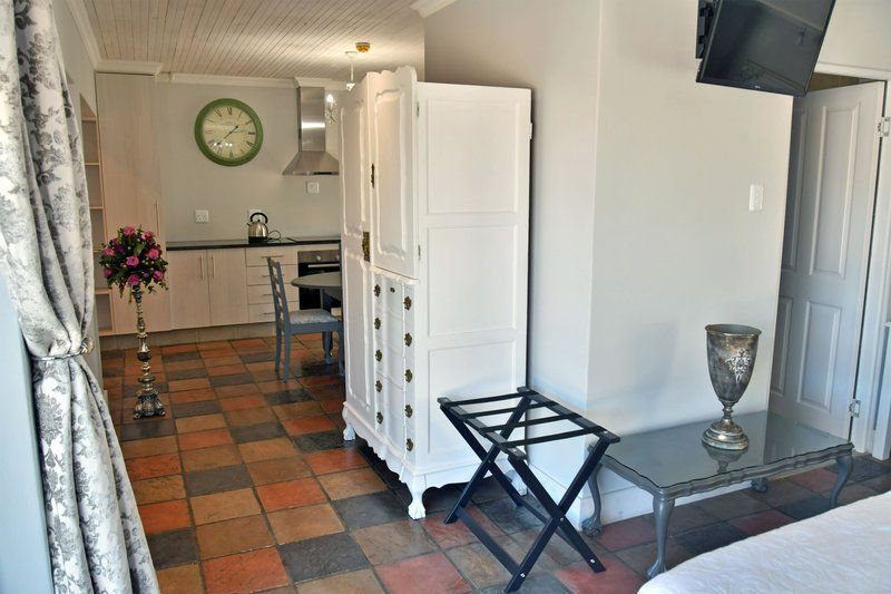 Gai Sejour Self Catering Accommodation Newton Park Port Elizabeth Eastern Cape South Africa Kitchen