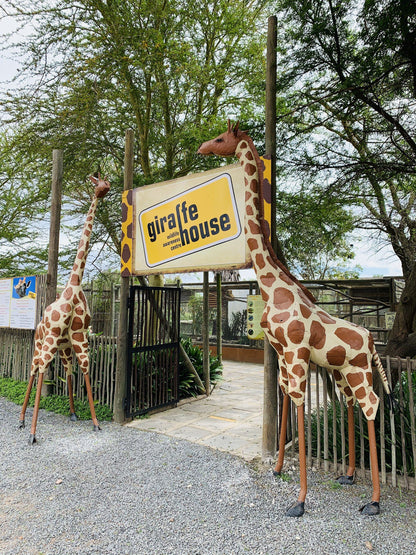  Giraffe House