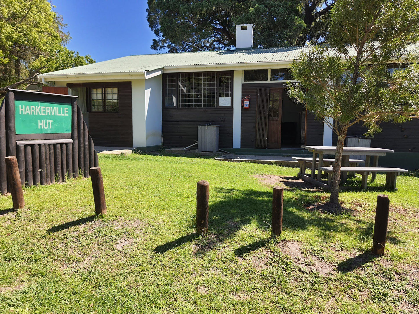 Harkerville Hut