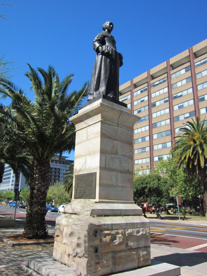  Jan van Riebeeck Statue