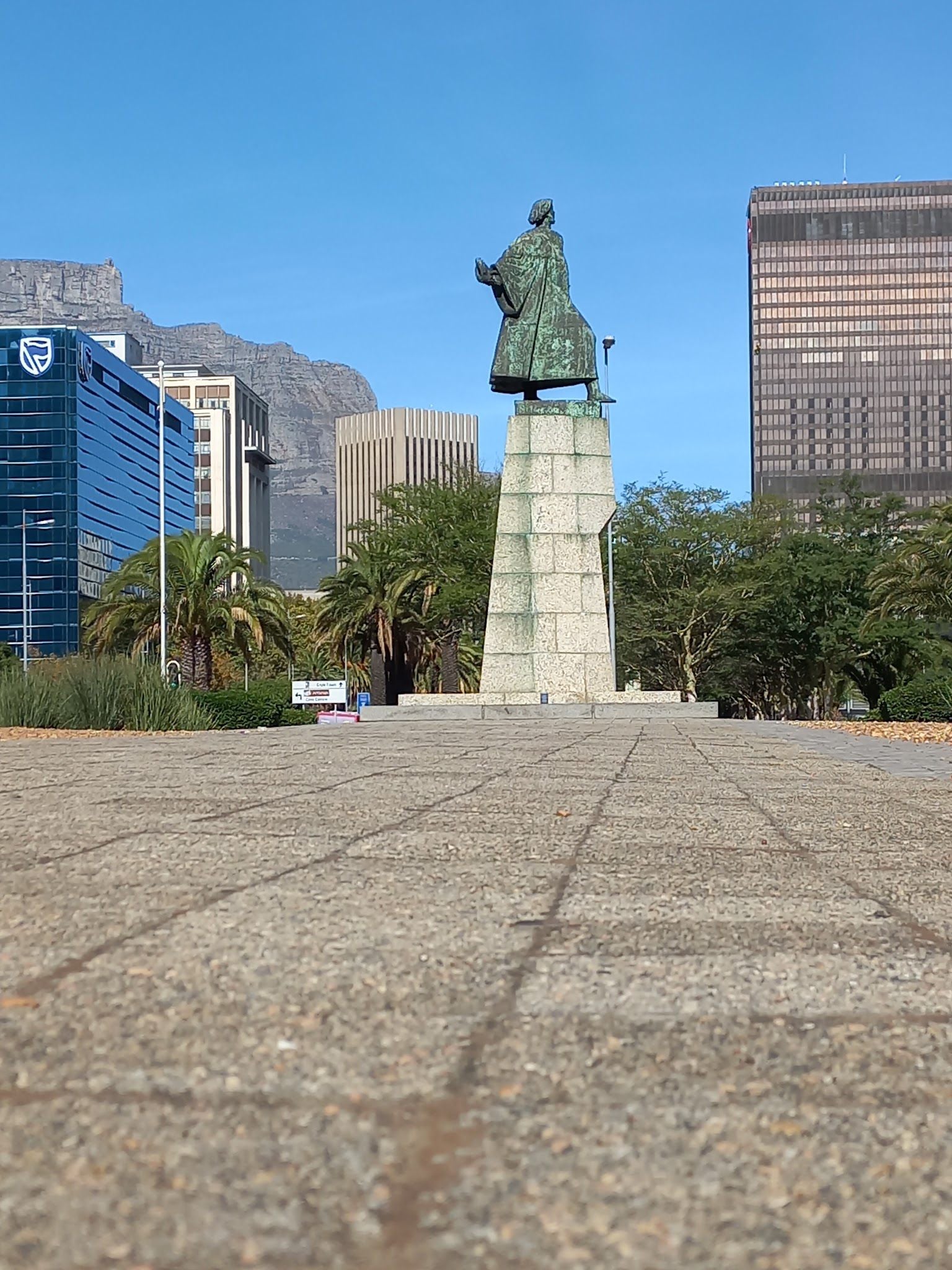  Jan van Riebeeck Statue