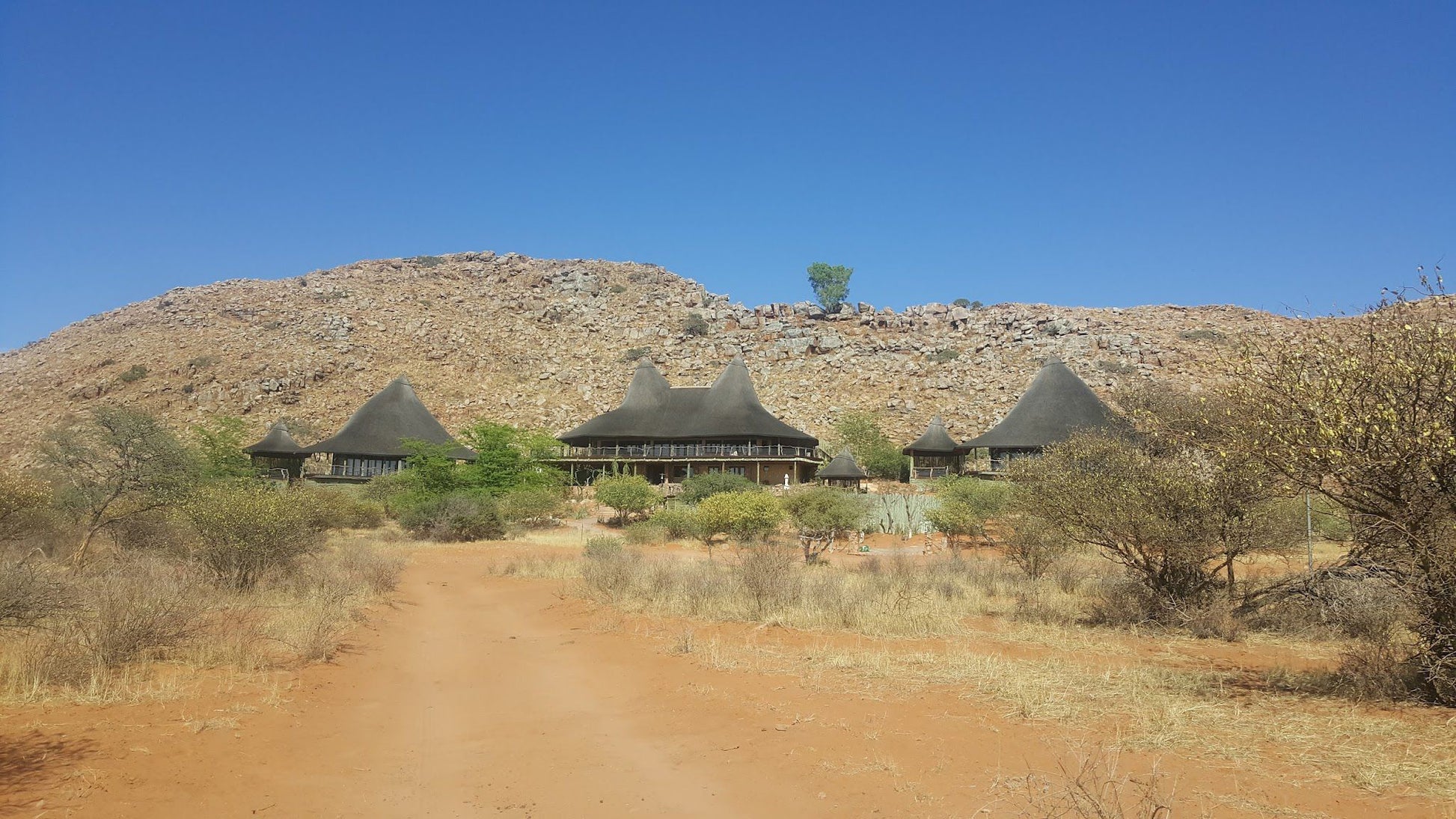  Kalahari Oryx Lodge