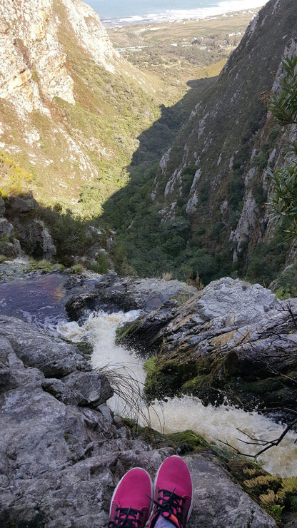  Leopard's Kloof Waterfall