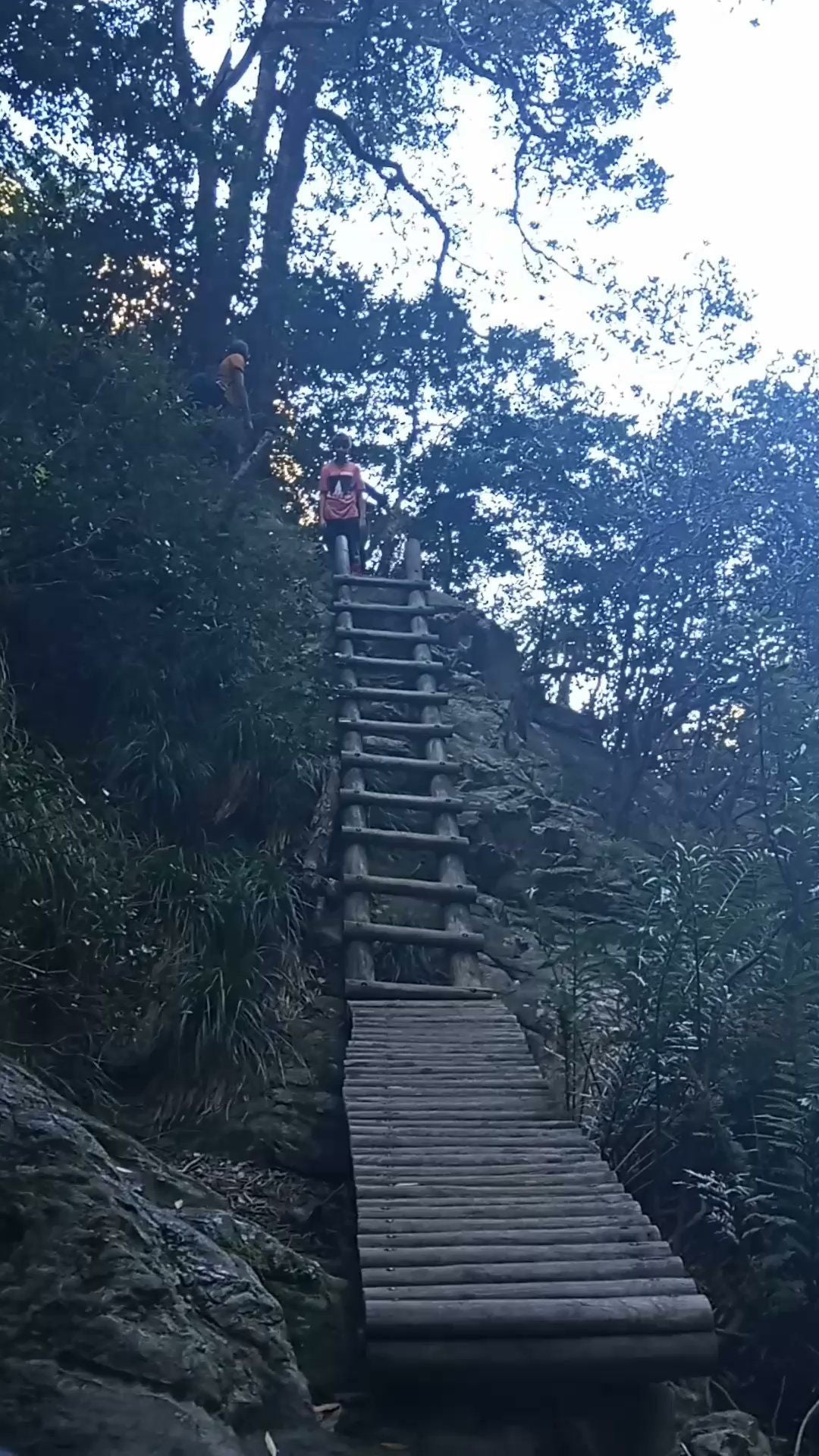  Leopard's Kloof Waterfall