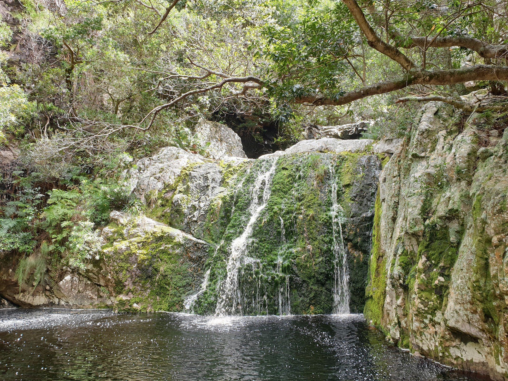  Leopard's Kloof Waterfall