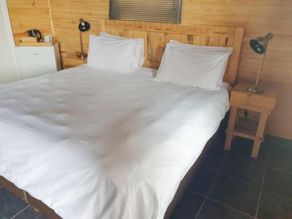 Luxury Double Rooms - En suite @ Lungile Backpackers