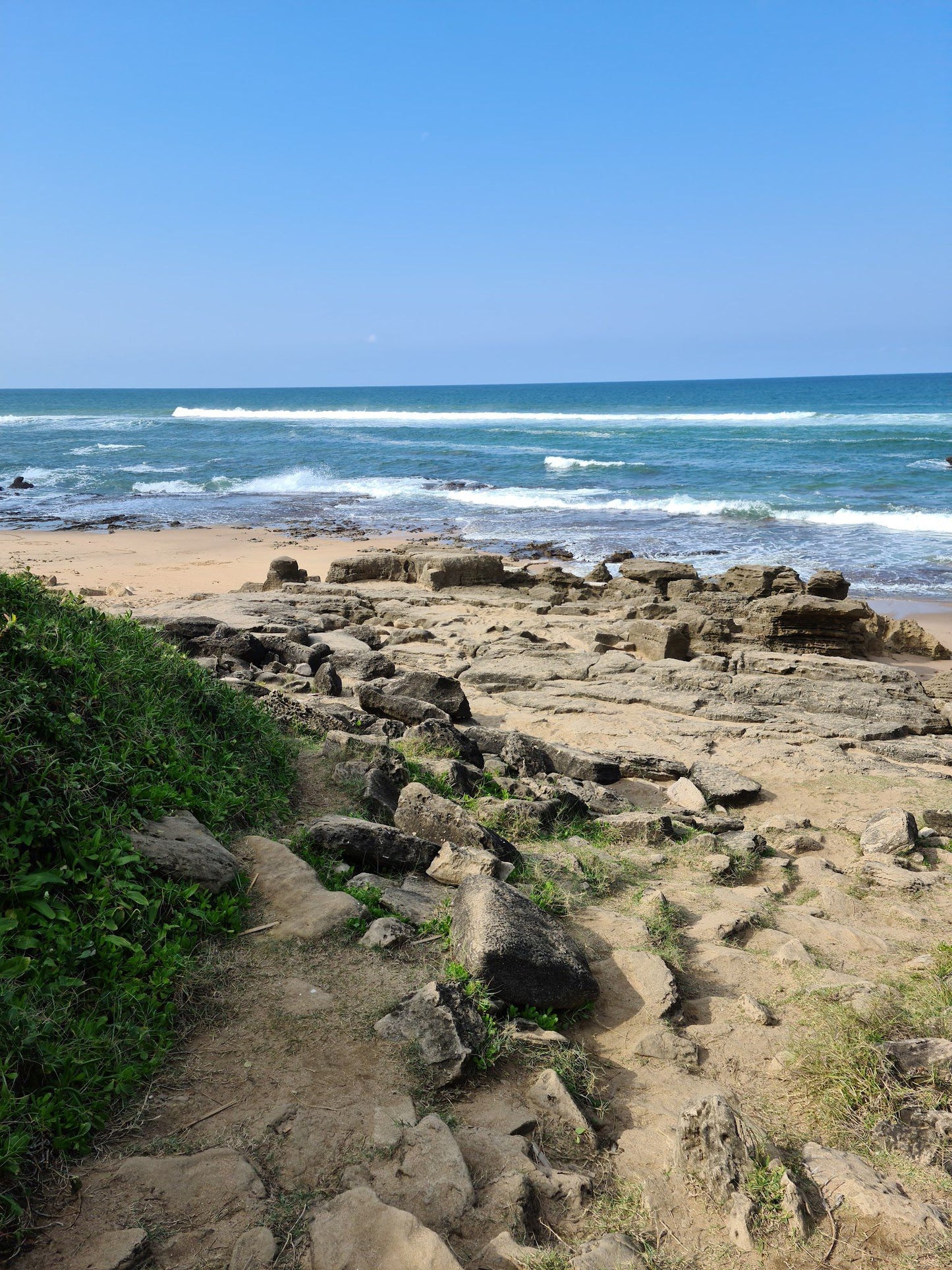  Mission Rocks Beach