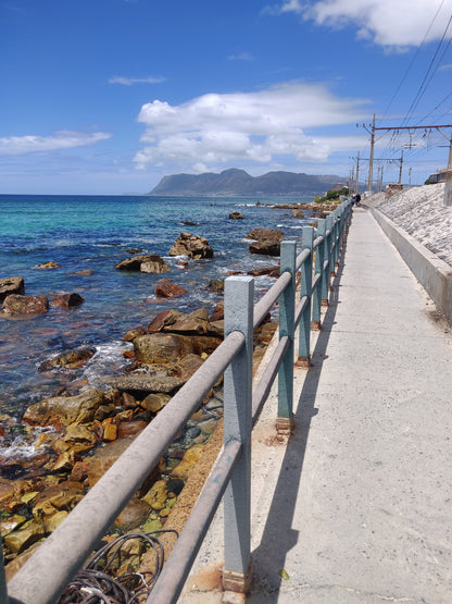 Muizenberg - St James Walking Path