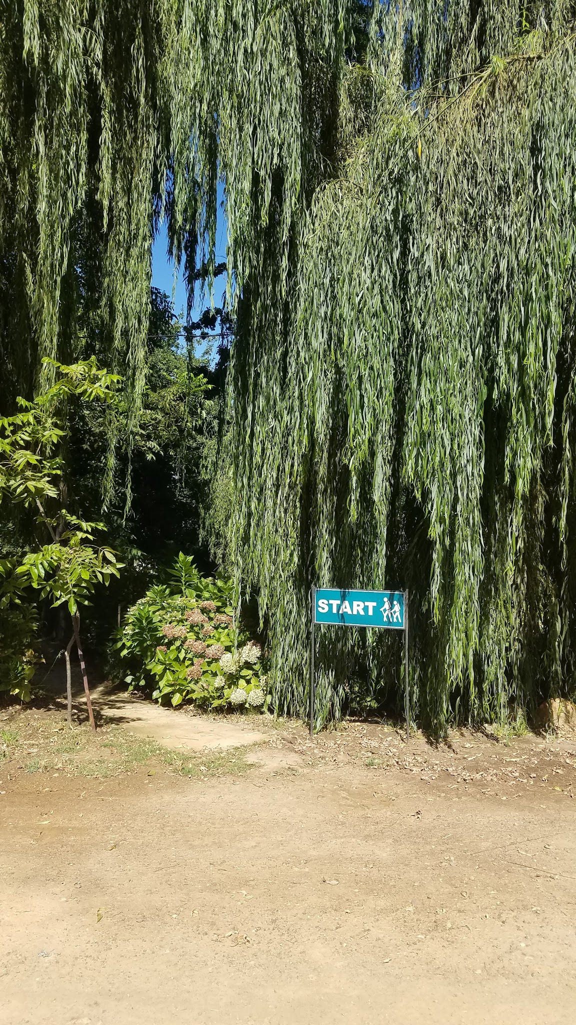  Murludi Hiking Trail and Dried Fruit