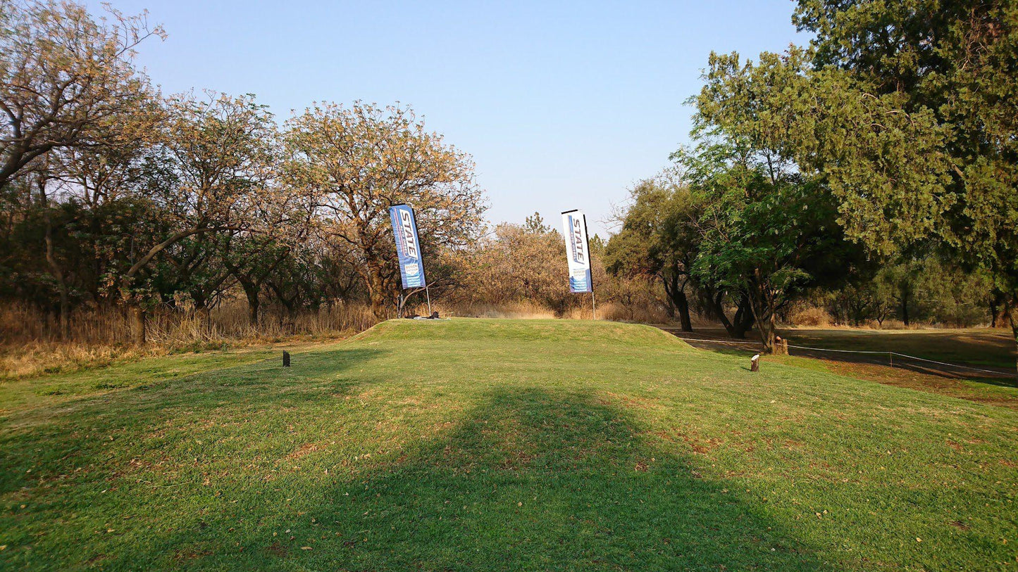 Nature, Ball Game, Sport, Golfing, Lowland, Cemetery, Religion, Grave, Oppenheimer Park Golf Club, 3 Harry Oppenheimer Street, Welkom Mines, Welkom, 9459