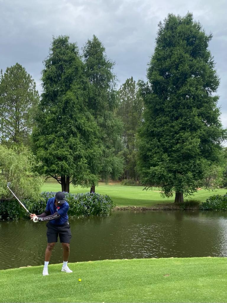 Nature, Ball Game, Sport, Golfing, Person, Waters, River, The River Club Golf Course, Links Rd, Driefontein 41-Ir, Sandton, 2191