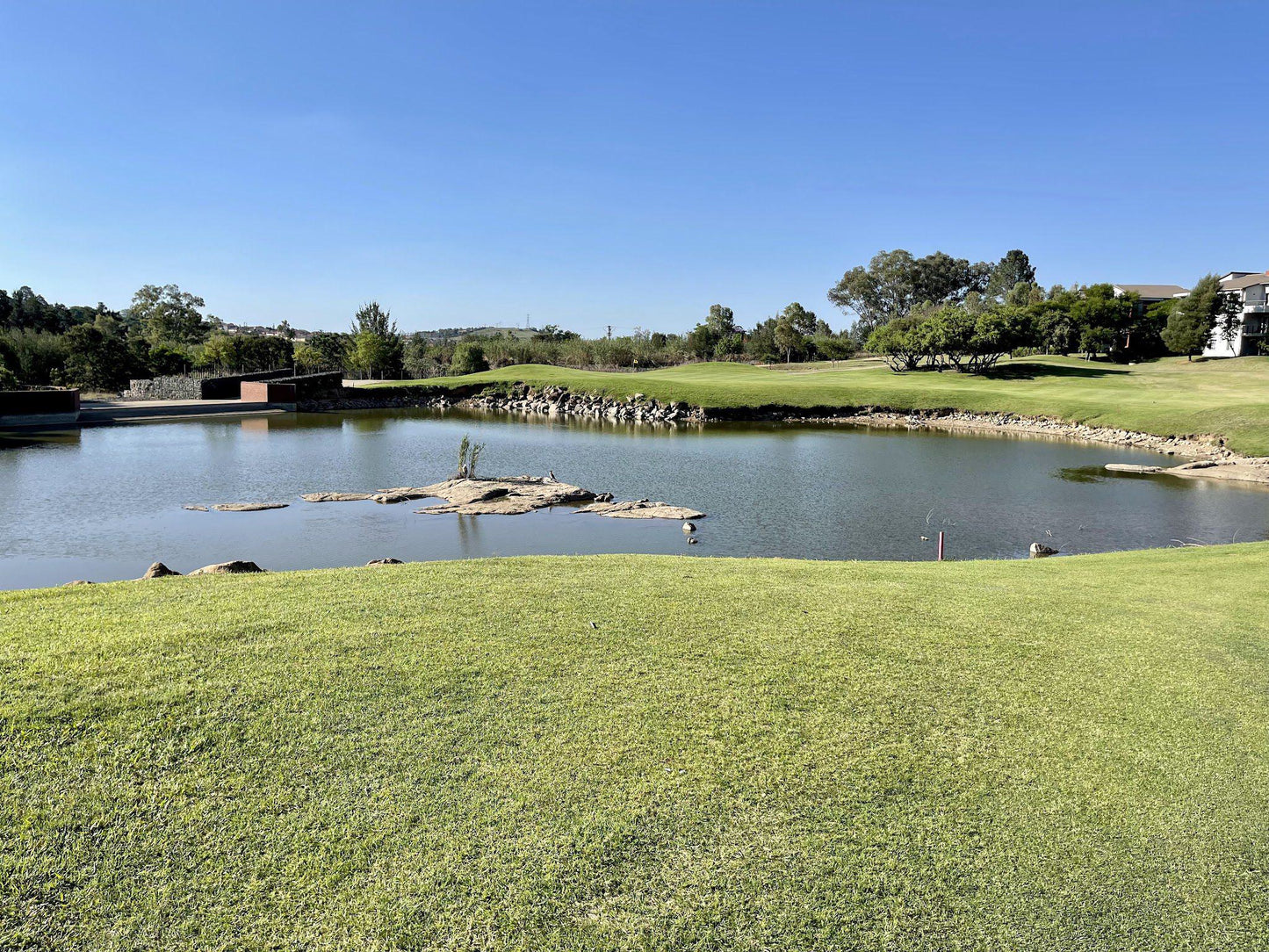 Nature, Complementary Colors, Ball Game, Sport, Golfing, Waters, River, Jackal Creek Golf & Country Club, Club house jackal creek golf estate, roodepoort, johannesburg, 2169