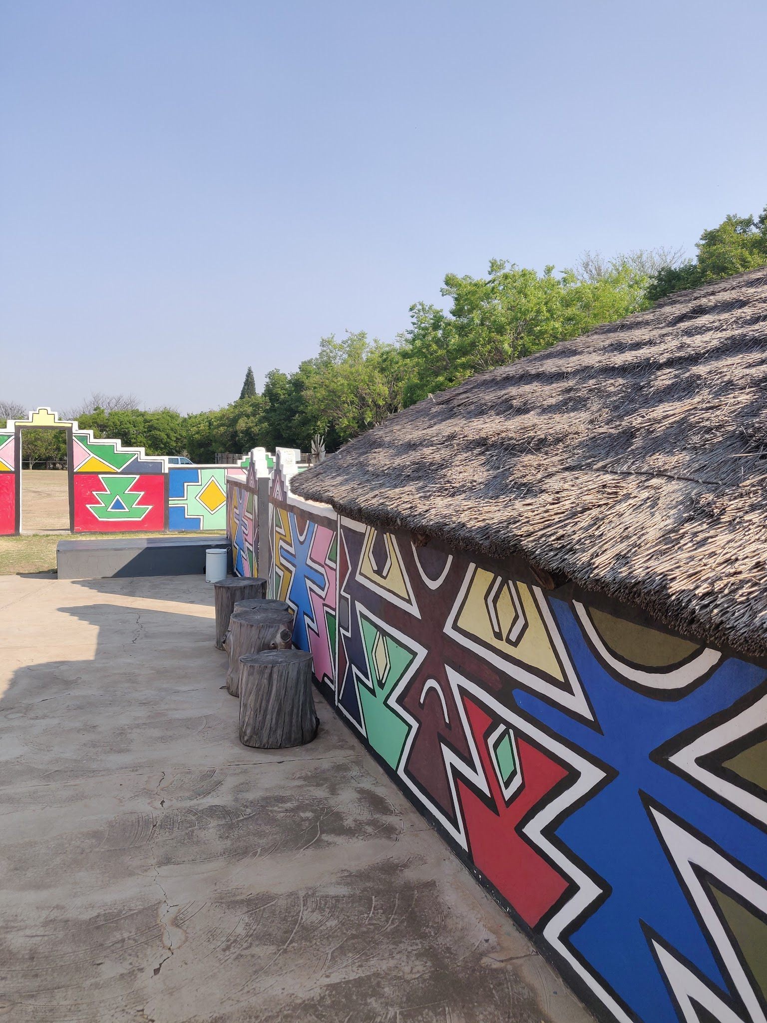  Ndebele Cultural Village