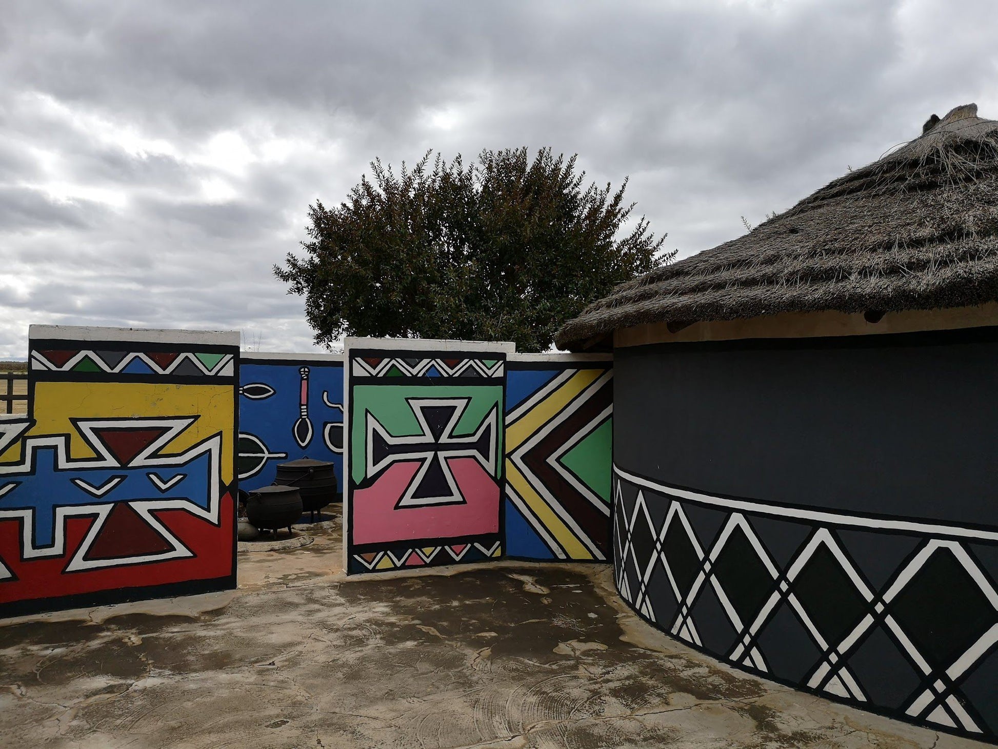  Ndebele Cultural Village
