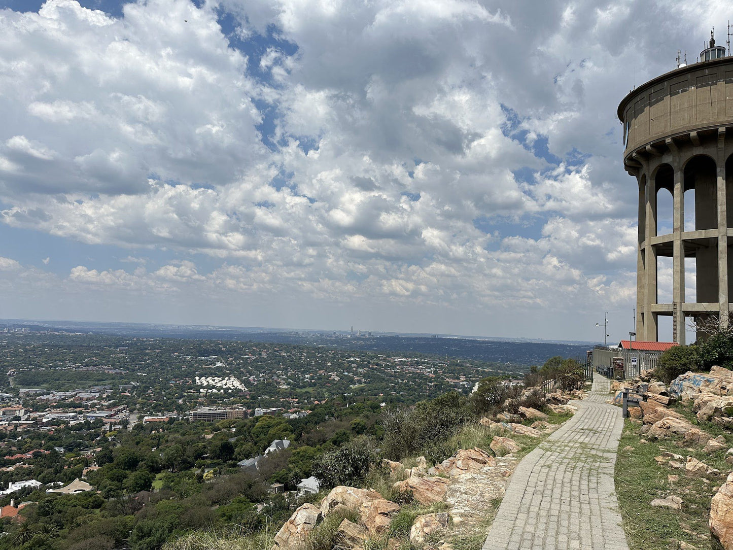  Northcliff Hill