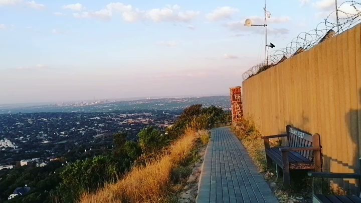  Northcliff Hill