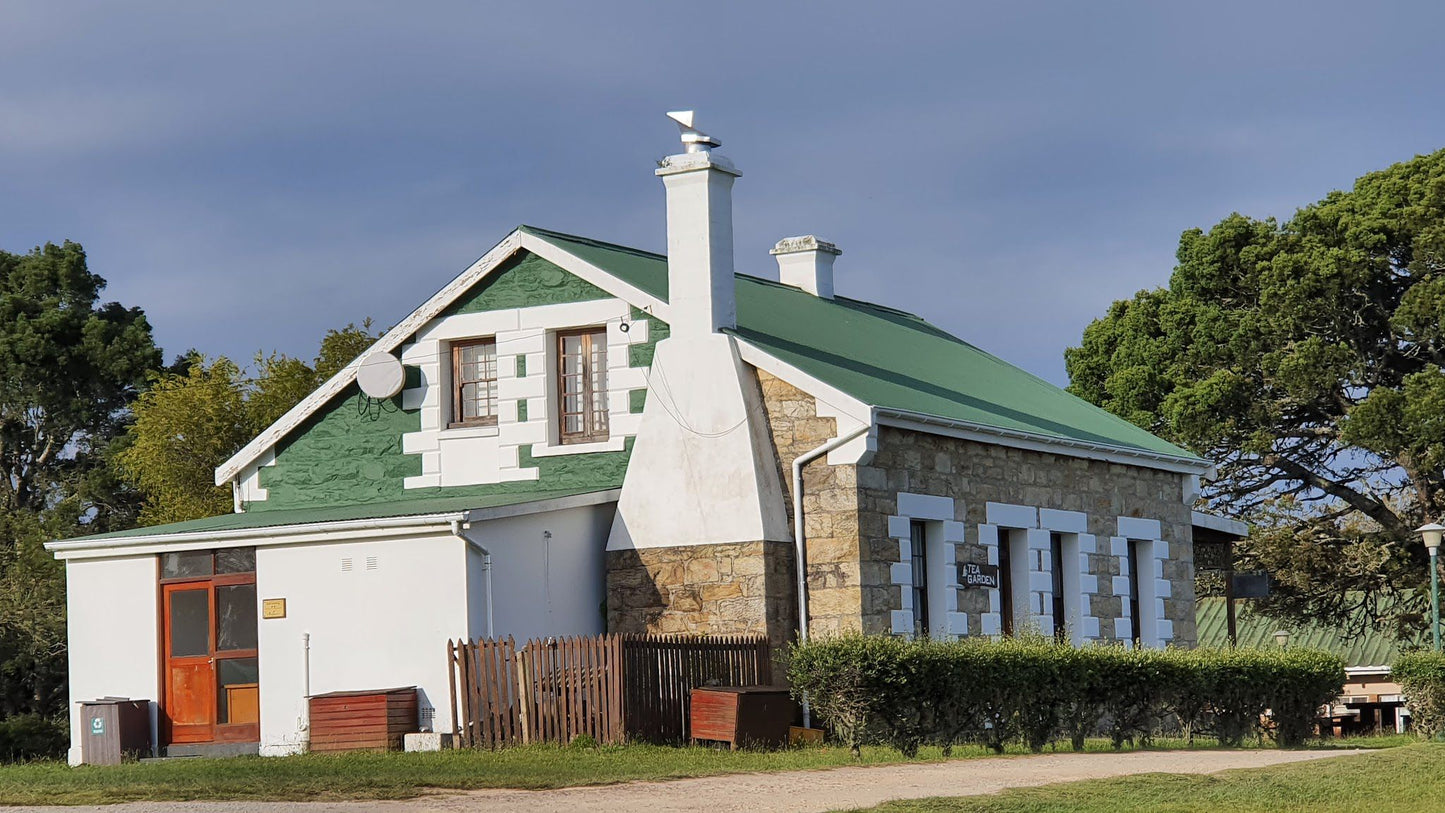 Outeniqua Hiking Trail - Diepwalle Hut