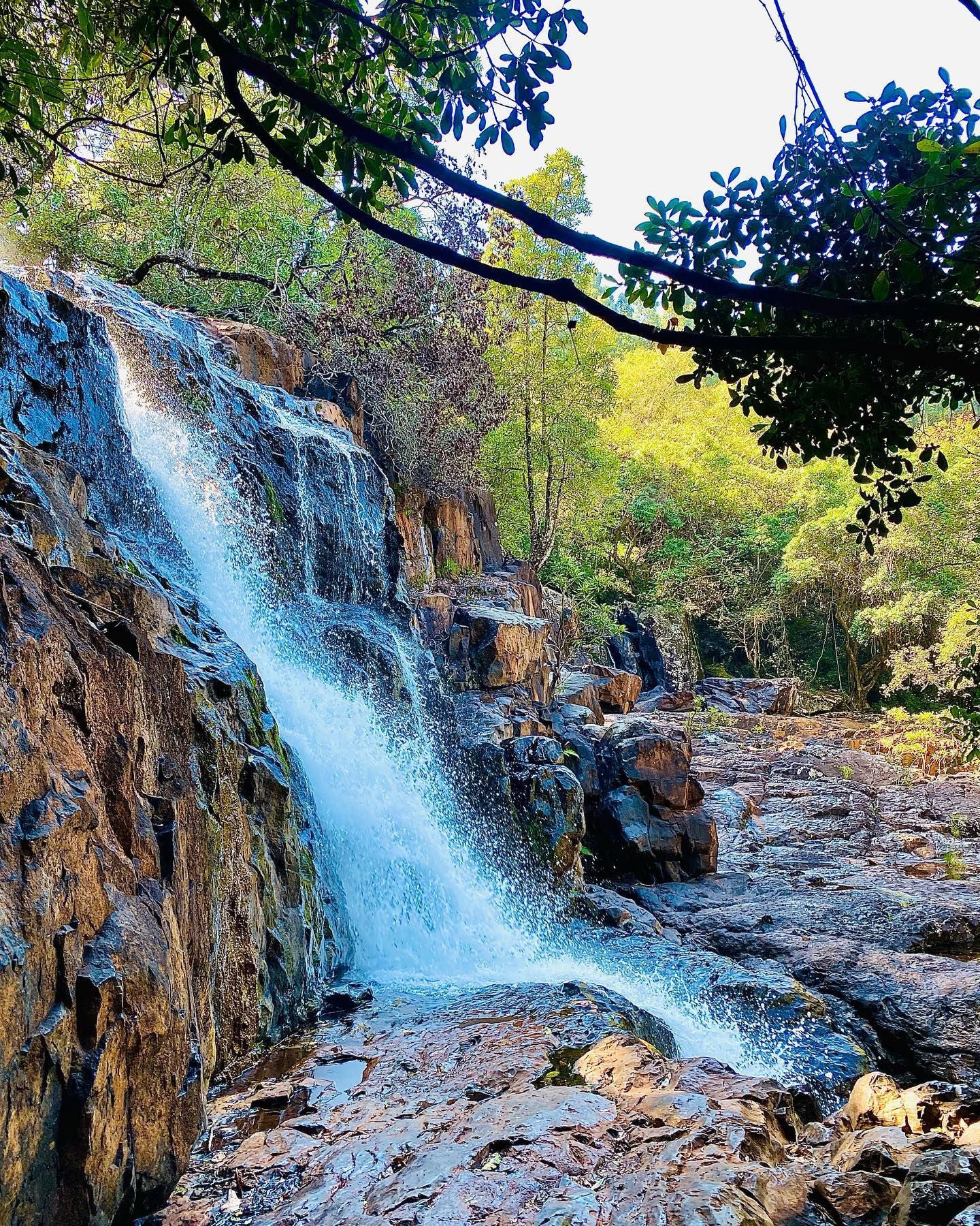  Phiphidi Waterfalls