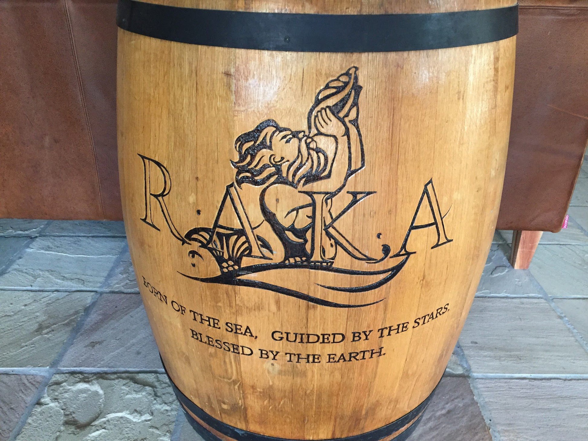  Raka Wine