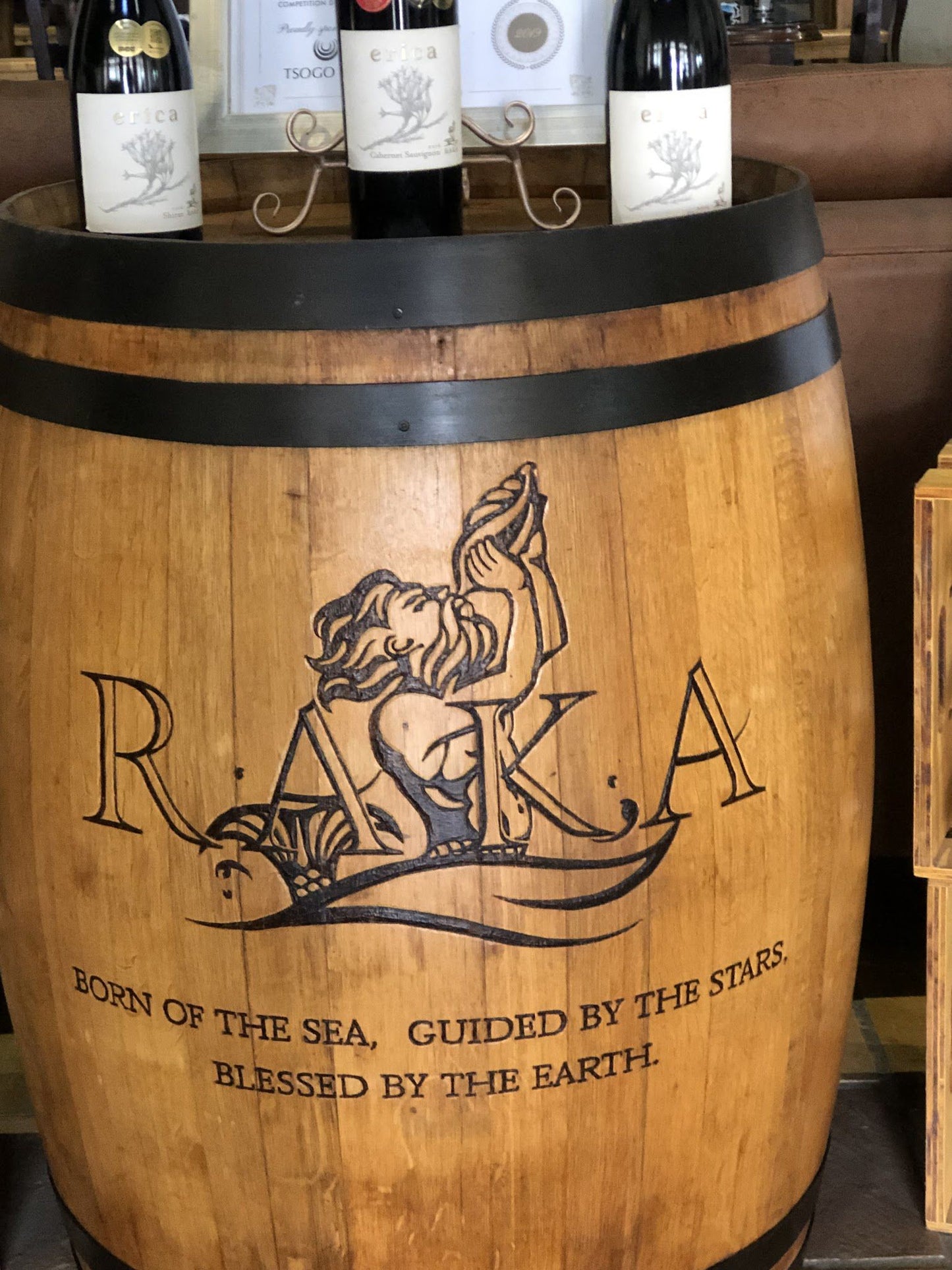  Raka Wine