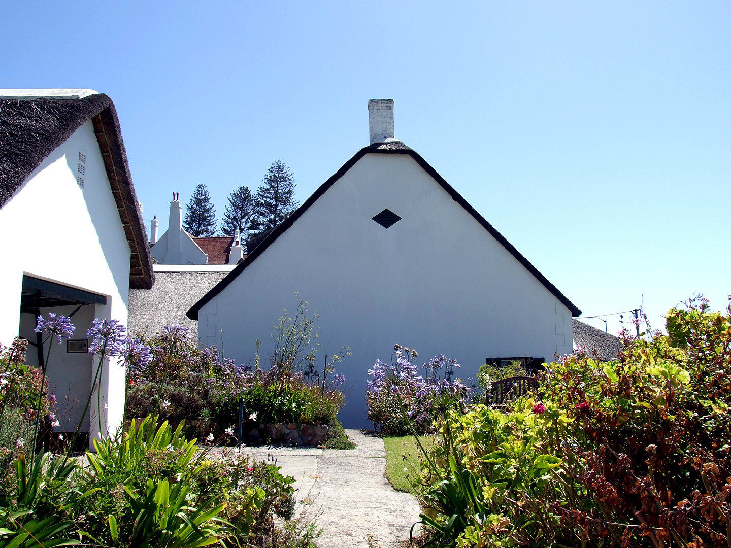  Rhodes Cottage Museum and Tea Room
