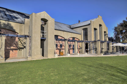  Saronsberg Wine Cellar