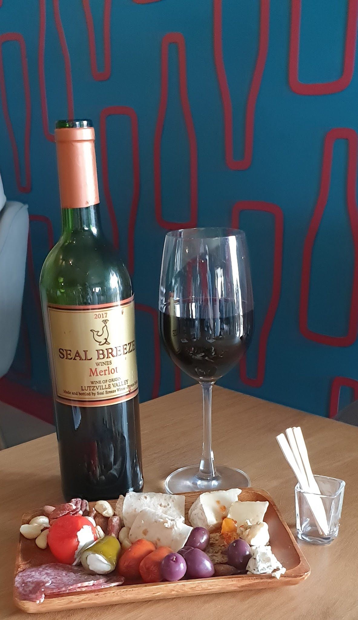  Seal Breeze Wines