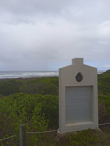  Skulpiesbaai Nature Reserve