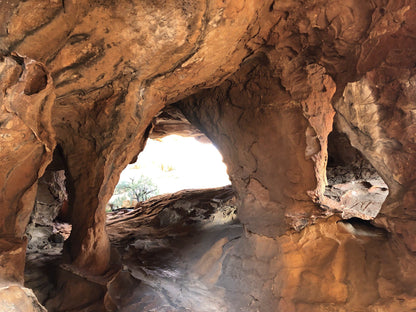  Stadsaal Caves