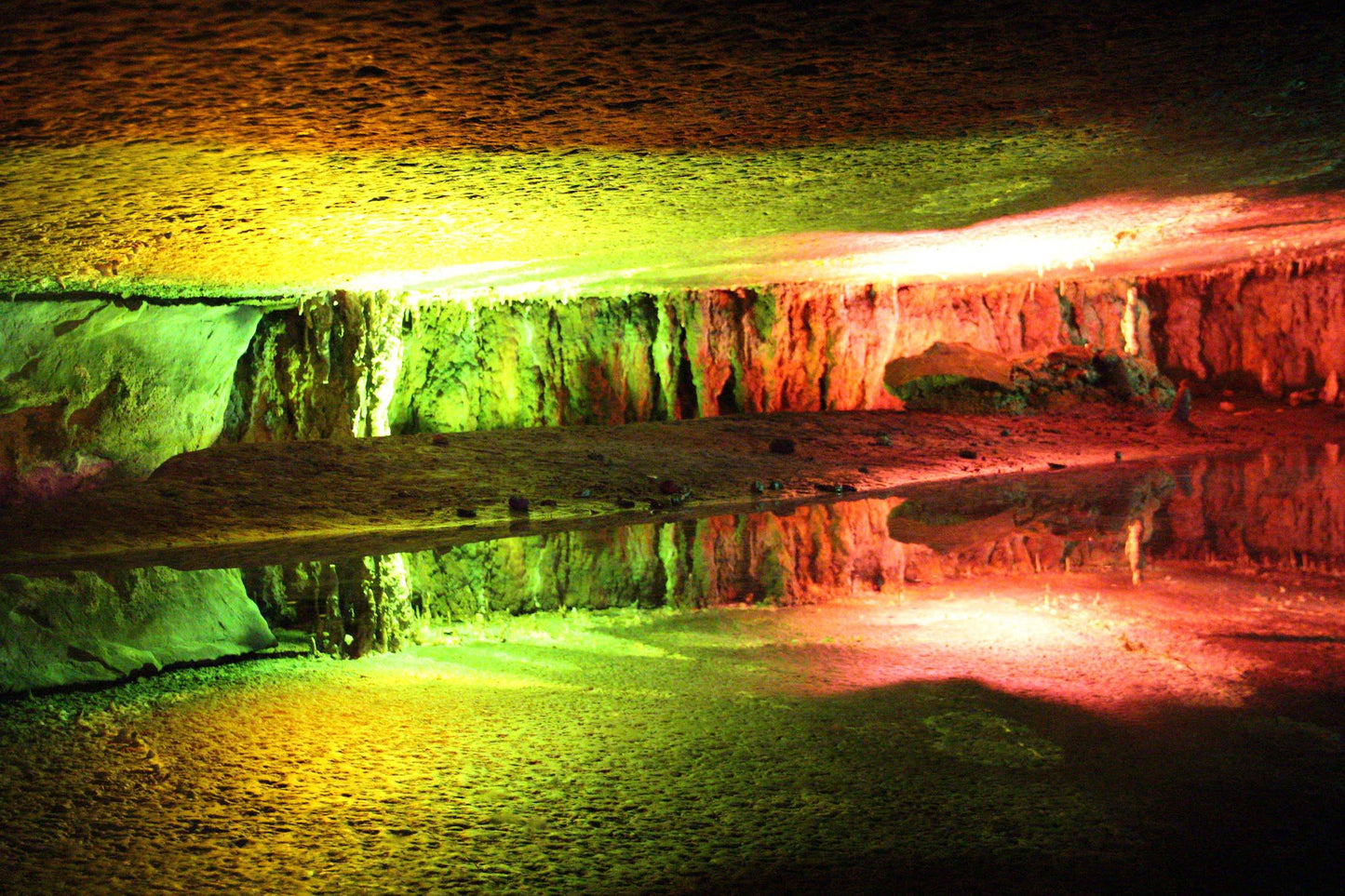  Sudwala Caves