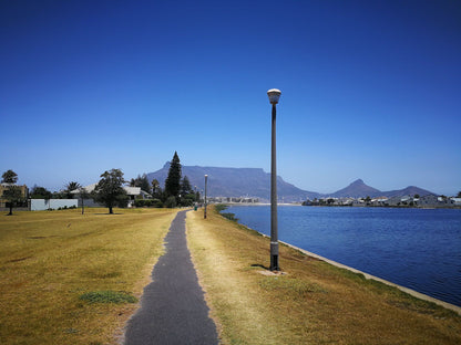  Table Bay Nature Reserve - Milnerton Lagoon