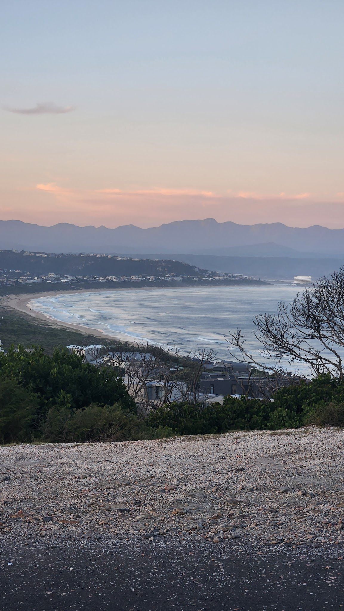  The Wreck Beach View Point