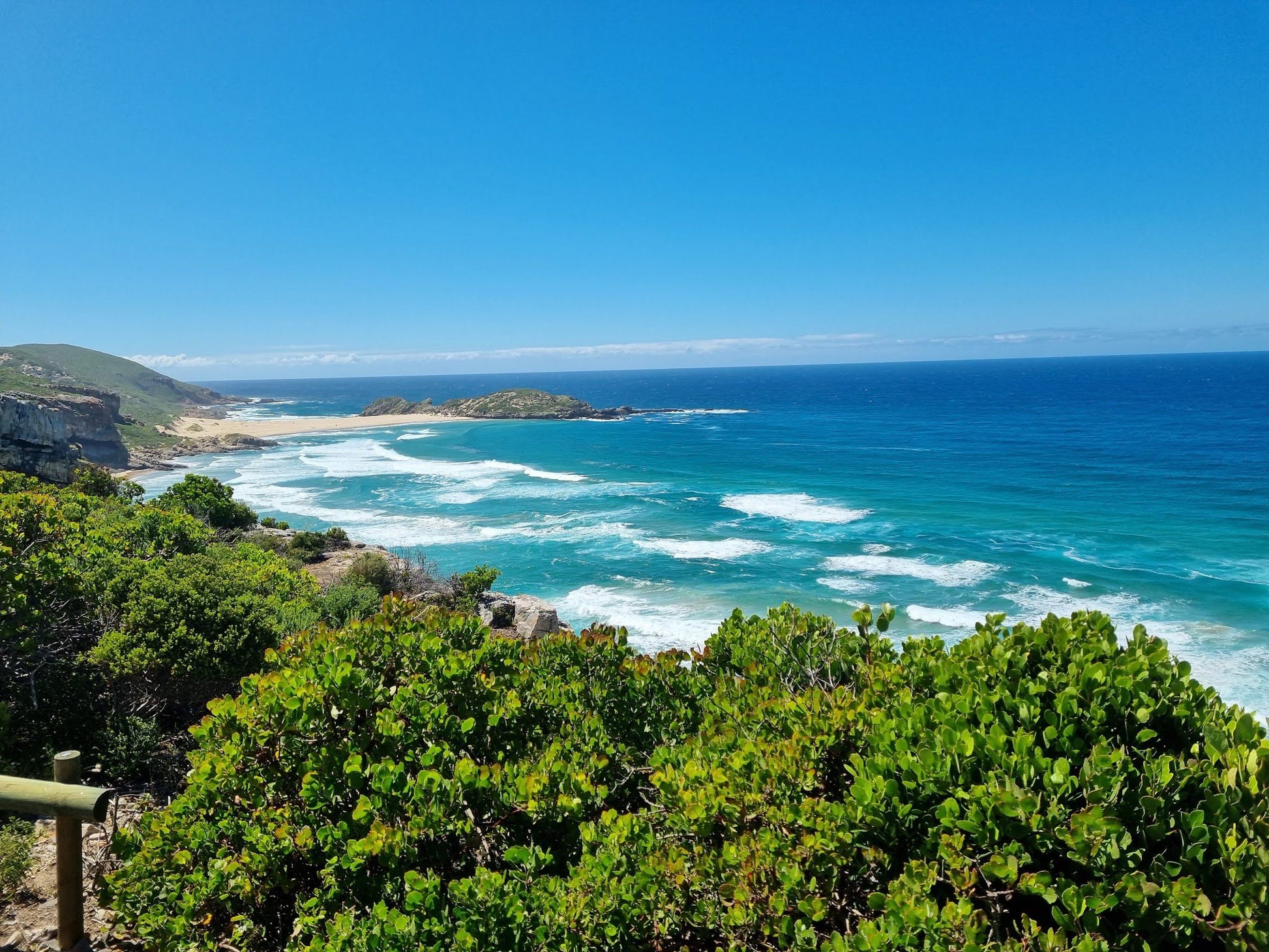  The Wreck Beach View Point