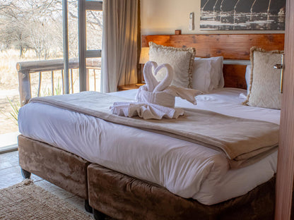 Family Chalet sleeps 4 @ Tshikwalo Lodge