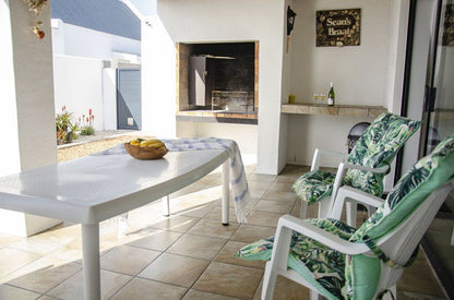 Tumble In Self Catering Cottage Dwarskersbos Western Cape South Africa Living Room