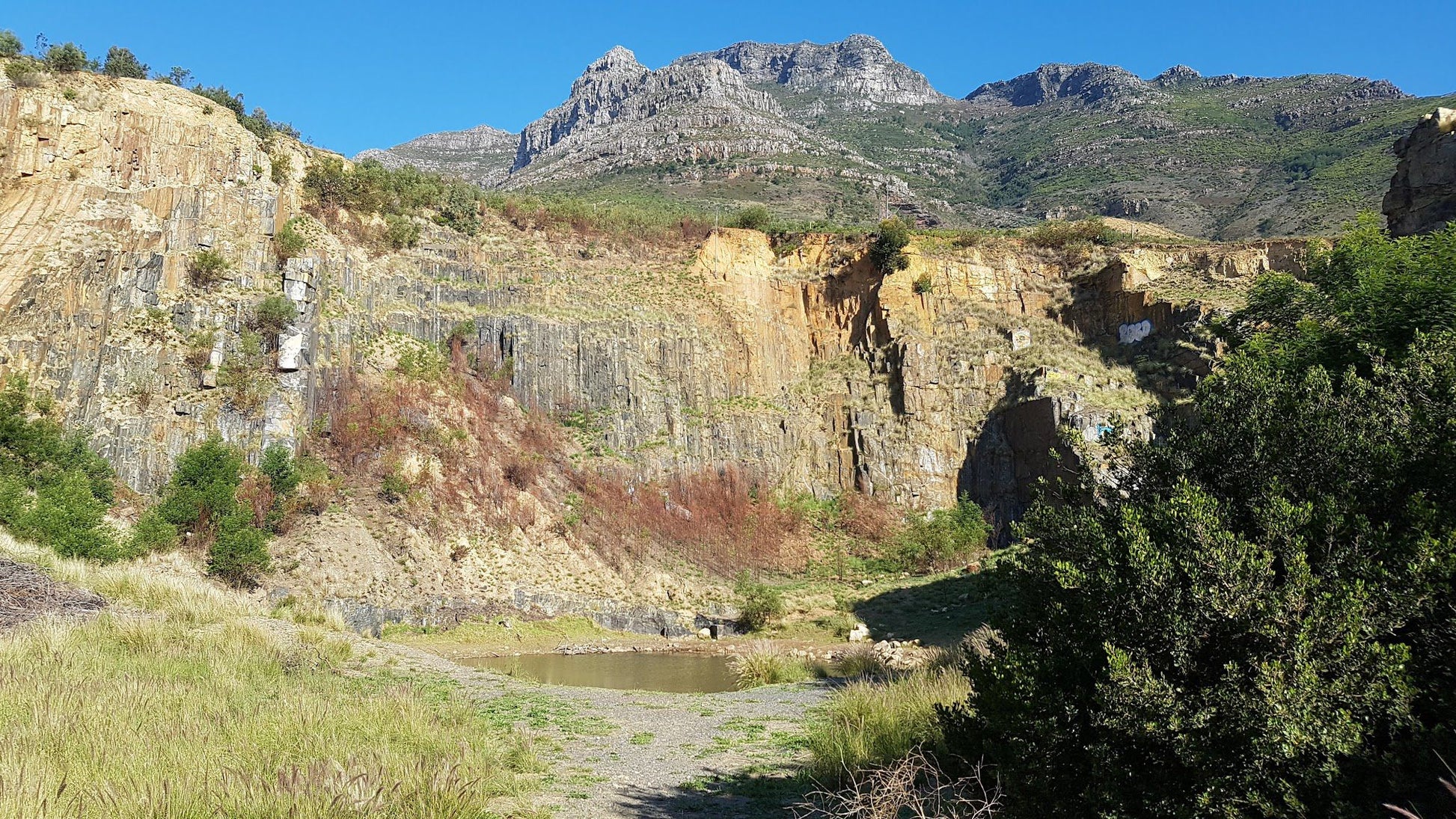  Vredehoek Quarry