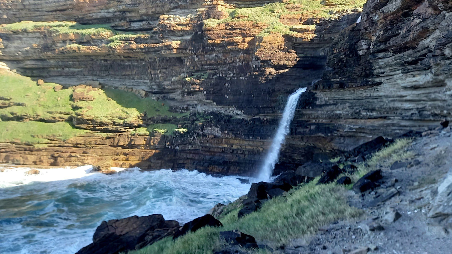  Waterfall Bluff