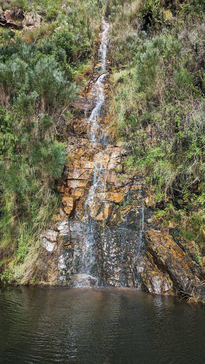  Waterfall and Dam on Table Mointain