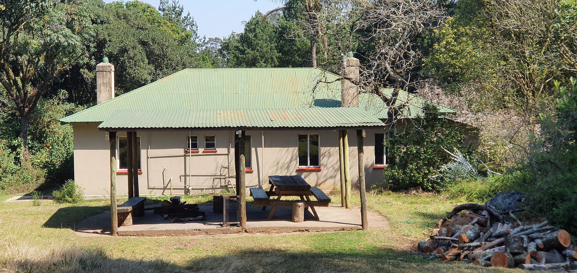  Woodbush Hut