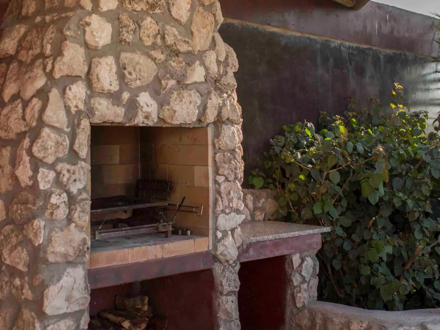 A Touch Of Bushveld By The Sea, Fireplace, Ruin, Architecture