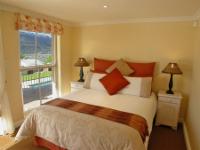 Queen Bedrooms @ A2 Oceanview Guest House