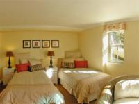 Twin Bedroom @ A2 Oceanview Guest House