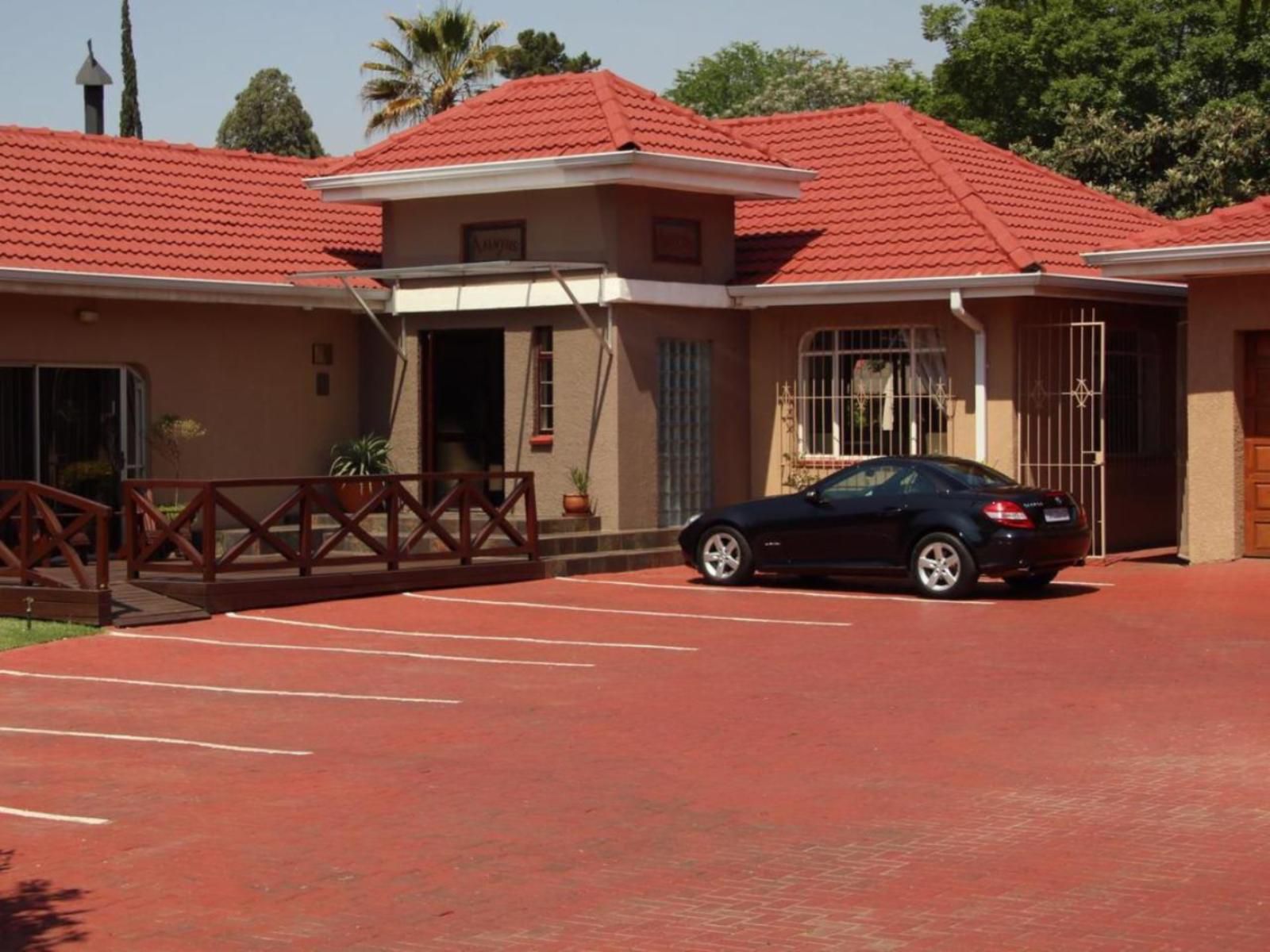 Aalwyns Guest House Vanderbijlpark Gauteng South Africa House, Building, Architecture, Car, Vehicle